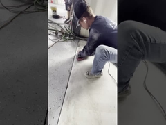 에포시 플레이크 코팅: 미끄러지기 방지 및 청소 가 쉽다